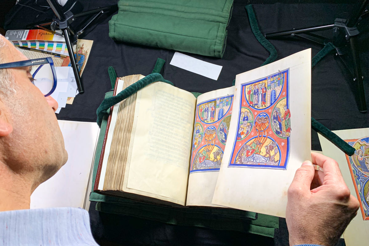 Colorproofing the Psalter of Blanche of Castile 